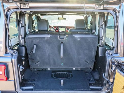 Used 2019 Jeep Wrangler Rubicon AWD/4WD image 44