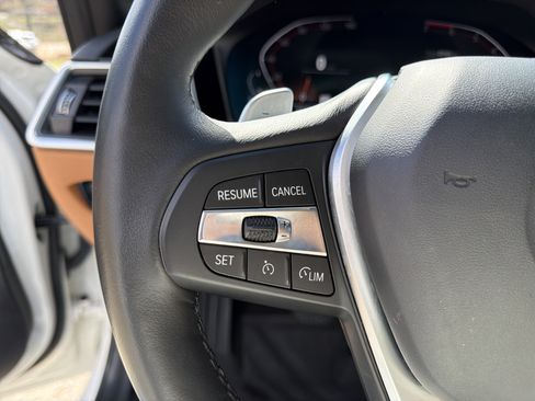 Used 2022 BMW 330i Sedan w/ Premium Package image 24