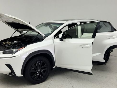 Used 2018 Lexus NX 300 FWD w/ Premium Package image 11