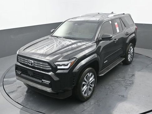 New 2026 Toyota 4Runner Limited image 31