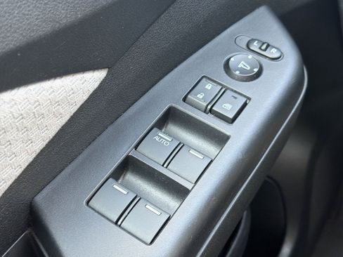 Used 2016 Honda CR-V EX image 11