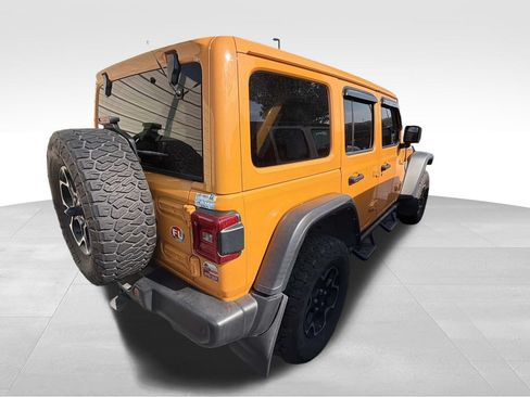 Used 2021 Jeep Wrangler Unlimited Rubicon 4xe w/ Cold Weather Group AWD/4WD image 2