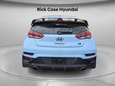 Used 2021 Hyundai Veloster N image 3
