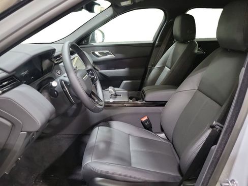 New 2026 Land Rover Range Rover Velar Dynamic SE image 13