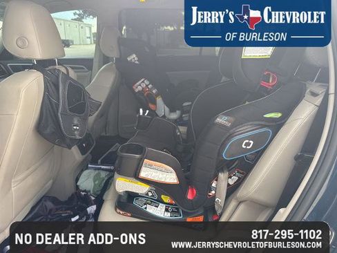 Used 2019 Volkswagen Atlas SEL R-Line FWD image 10
