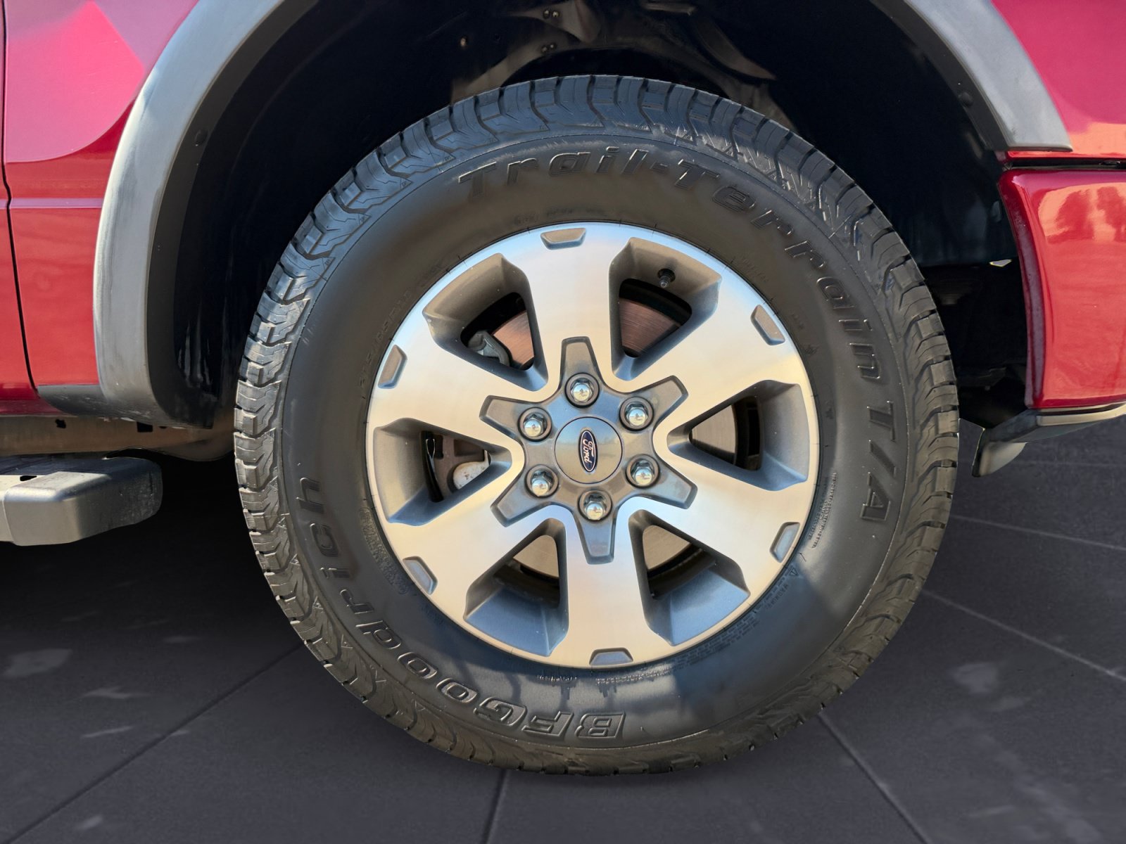 Used 2014 Ford F150 FX4 w/ Equipment Group 402A Luxury AWD/4WD image 14