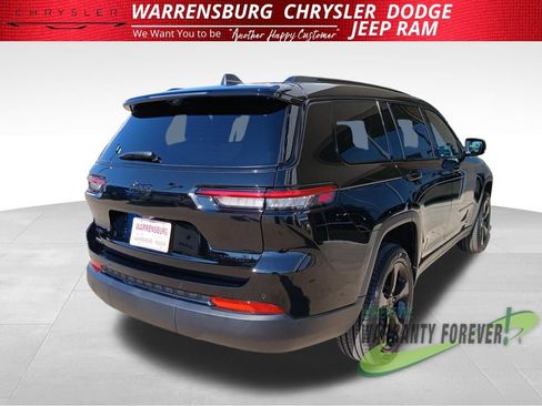 New 2025 Jeep Grand Cherokee L Limited w/ Luxury Tech Group II image 3