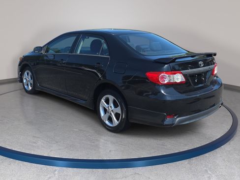 Used 2012 Toyota Corolla S FWD image 7