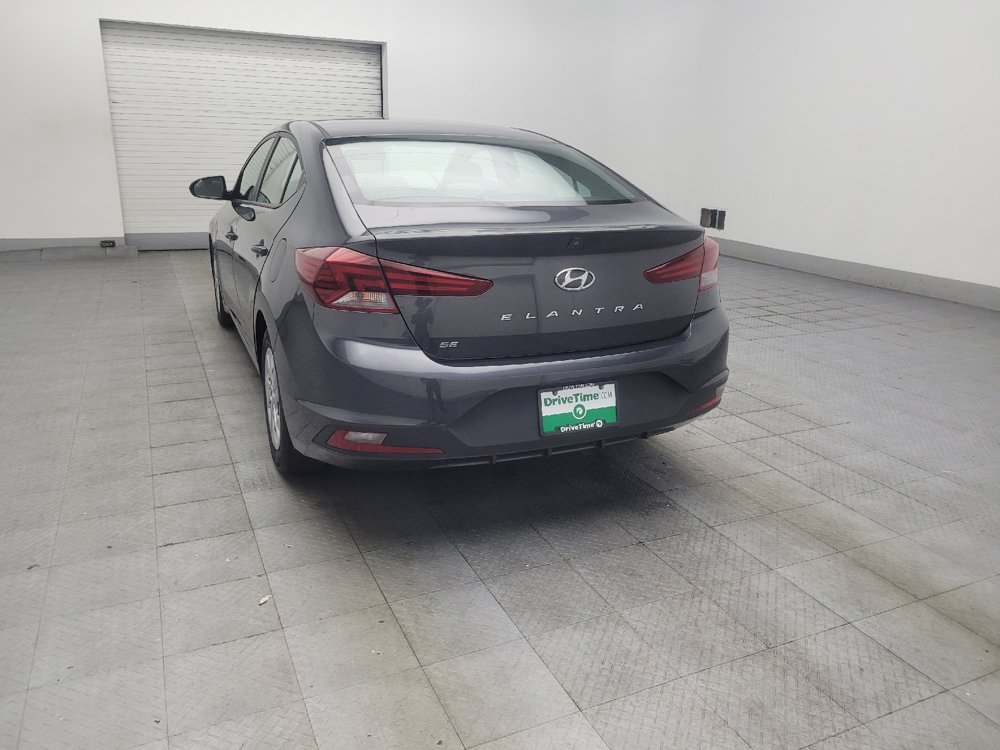Used 2020 Hyundai Elantra SE FWD image 5