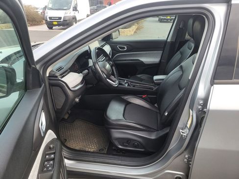 Used 2022 Jeep Compass Latitude w/ Convenience Group image 10