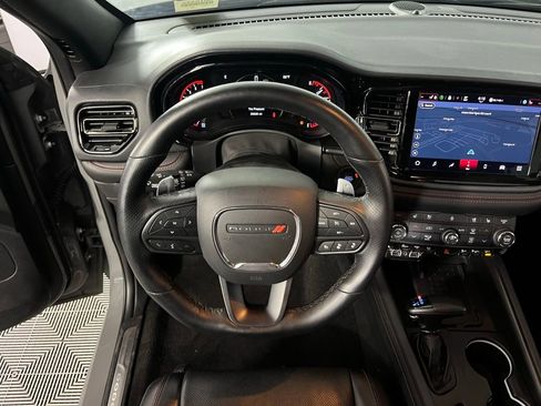 Used 2025 Dodge Durango GT image 28