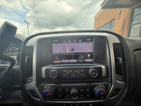 Used 2016 GMC Sierra 3500 SLT w/ Duramax Plus Package AWD/4WD image 28