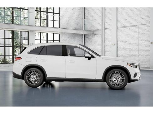 New 2026 Mercedes-Benz GLC 300 4MATIC image 15
