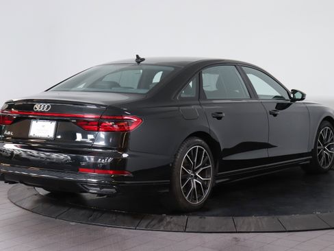 Used 2020 Audi A8 L 4.0T w/ Sport Plus Package image 5