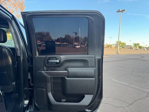 Used 2020 Chevrolet Silverado 2500 LTZ w/ LTZ Plus Package image 16