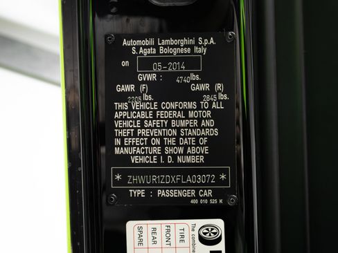 Used 2015 Lamborghini Aventador LP 700-4 image 95
