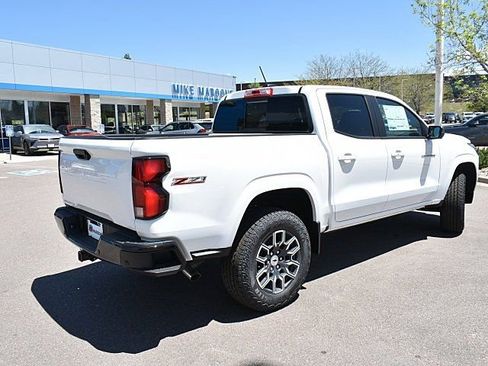 New 2025 Chevrolet Colorado Z71 w/ Technology Package AWD/4WD image 6