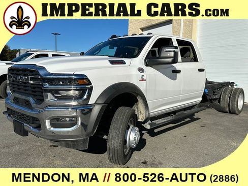 New 2026 RAM 5500 Tradesman w/ Chrome Appearance Group image 6