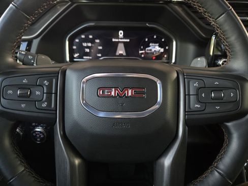 Used 2024 GMC Sierra 1500 AT4 w/ Technology Package image 25