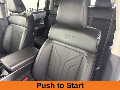 Used 2025 Hyundai Santa Fe XRT image 9