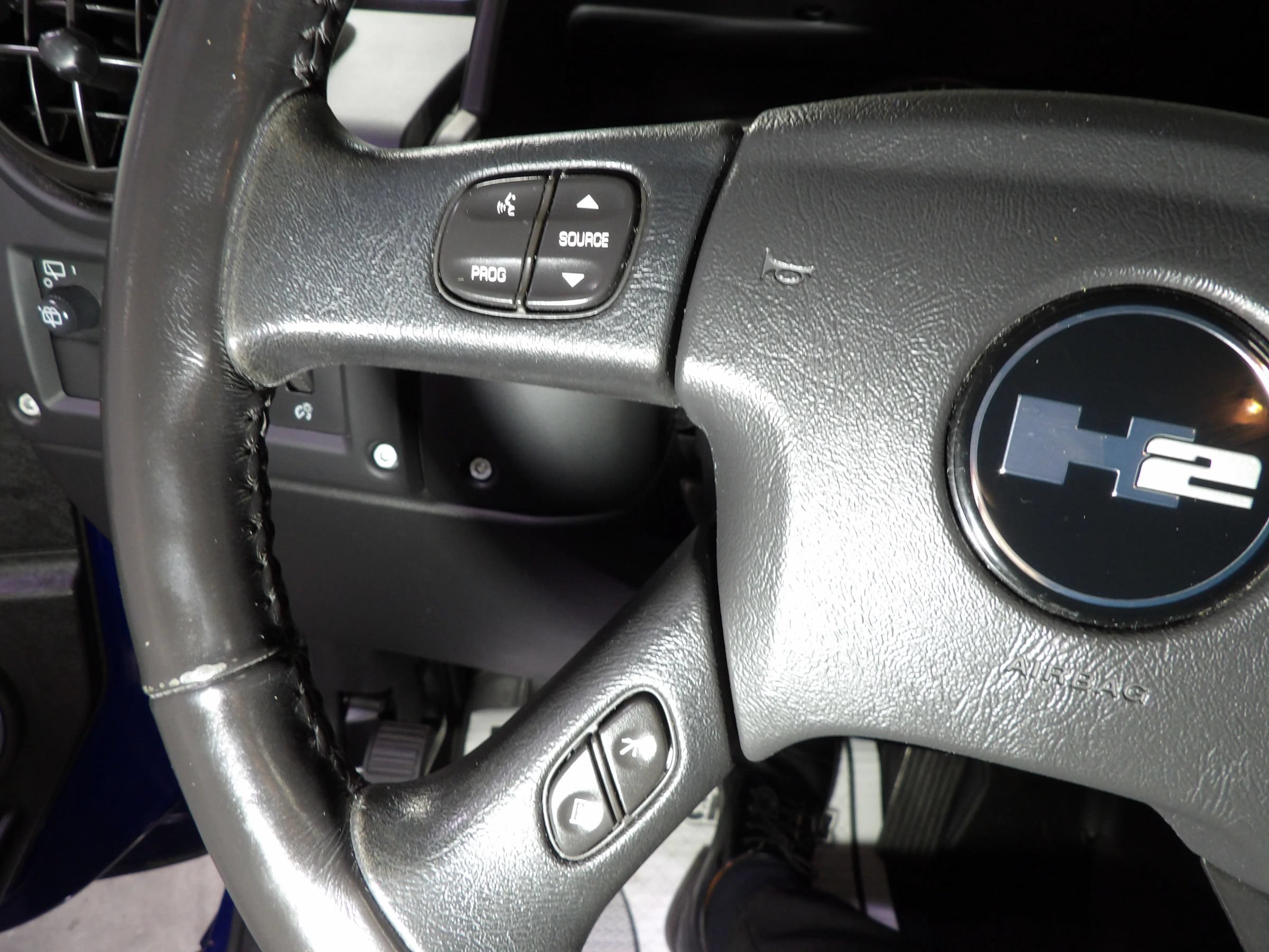 Used 2007 HUMMER H2 AWD/4WD image 25