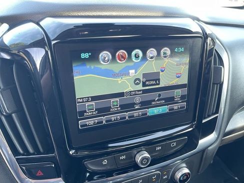 Used 2018 Chevrolet Traverse LT AWD/4WD image 20