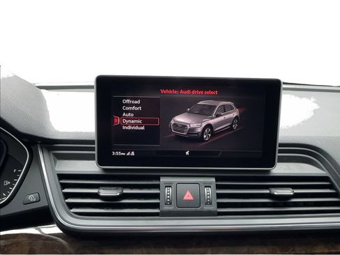 Used 2019 Audi Q5 Prestige w/ Prestige Package AWD/4WD image 49