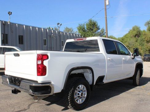 Used 2024 Chevrolet Silverado 2500 LT w/ Convenience Package AWD/4WD image 13
