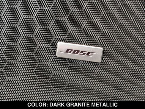 Used 2018 Cadillac XT5 Luxury w/ Driver Awareness Package image 10