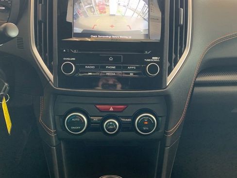 Certified 2022 Subaru Crosstrek 2.0i Premium image 8