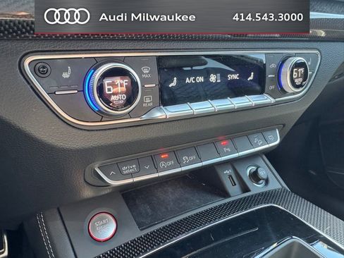 Used 2023 Audi SQ5 Premium Plus w/ Premium Plus Package AWD/4WD image 16