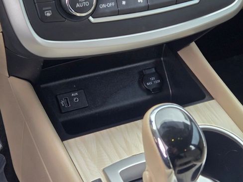 Used 2017 Nissan Altima 2.5 SL w/ Moonroof Package image 26