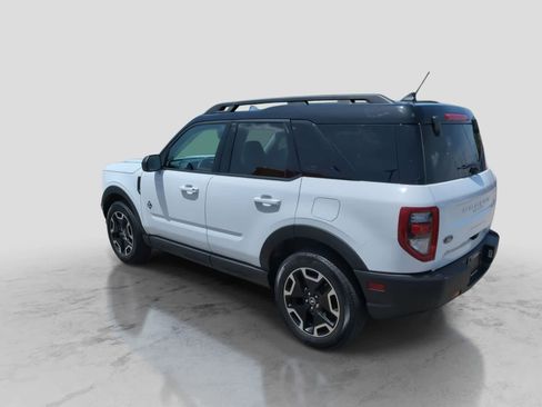 Used 2023 Ford Bronco Sport Outer Banks AWD/4WD image 6