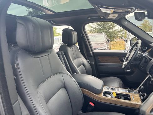 Used 2019 Land Rover Range Rover Supercharged AWD/4WD image 14