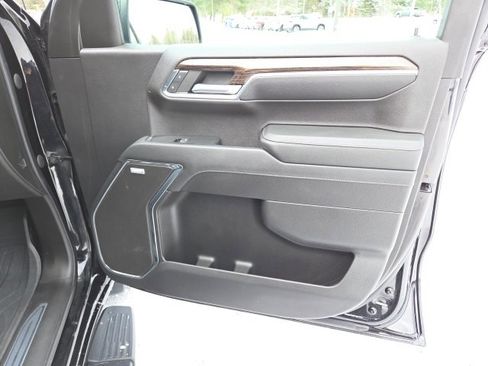 Used 2023 GMC Sierra 1500 Elevation w/ Preferred Package image 57