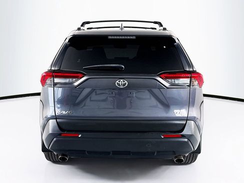 Used 2023 Toyota RAV4 XLE Premium FWD image 6