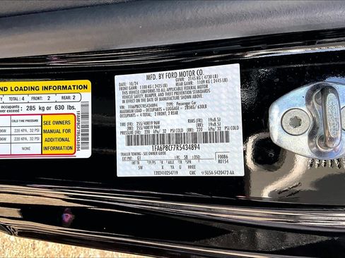 Used 2024 Ford Mustang GT Premium RWD image 38