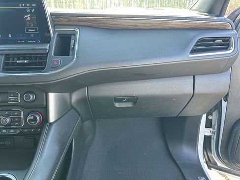 Certified 2023 Chevrolet Suburban Premier image 28