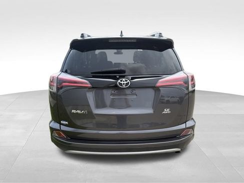 Used 2018 Toyota RAV4 SE w/ All Weather Liner Package AWD/4WD image 14