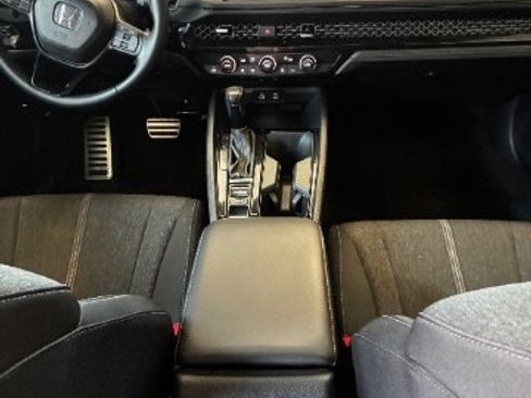 Used 2023 Honda Accord Sport image 21