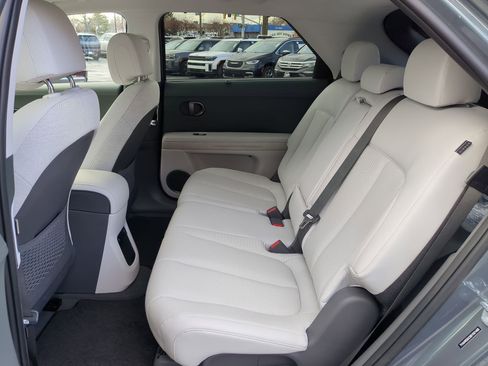 Certified 2025 Hyundai Ioniq 5 Limited image 30