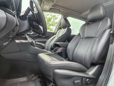 Certified 2024 Subaru Forester Limited AWD/4WD image 7