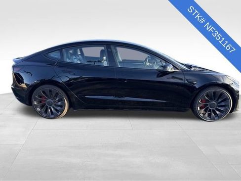 Used 2022 Tesla Model 3 Performance image 4