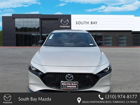 New 2026 MAZDA MAZDA3 Hatchback w/Premium Plus Pkg image 5