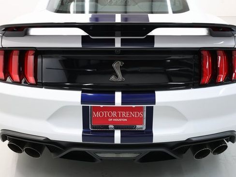 Used 2022 Ford Mustang Shelby GT500 w/ Technology Package image 59