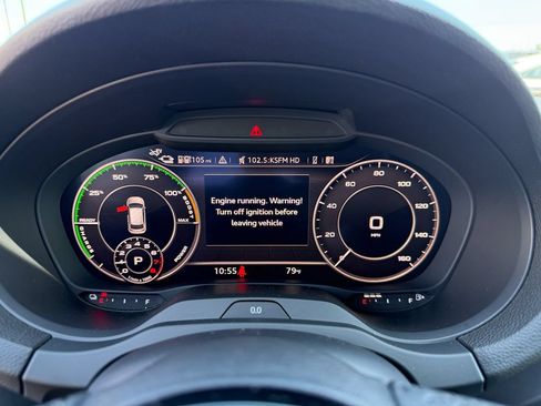 Used 2018 Audi A3 e-tron Premium FWD image 16