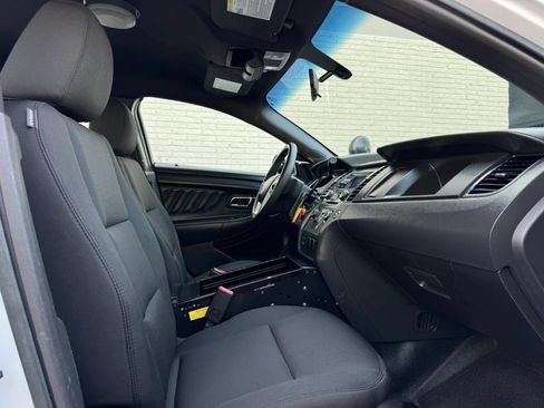 Used 2015 Ford Taurus Police Interceptor AWD w/ Ultimate Wiring Package image 23