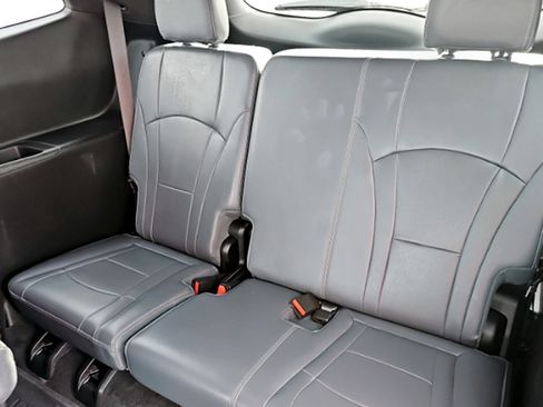 Used 2023 Buick Enclave Essence w/ Experience Buick Package image 14