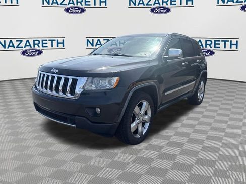 Used 2011 Jeep Grand Cherokee Limited AWD/4WD image 3