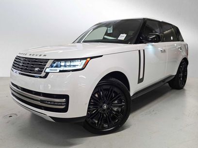 New 2025 Land Rover Range Rover SE